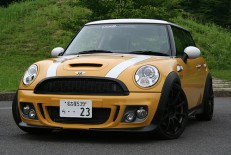 R56 Front Bumper Ver1.1 正面